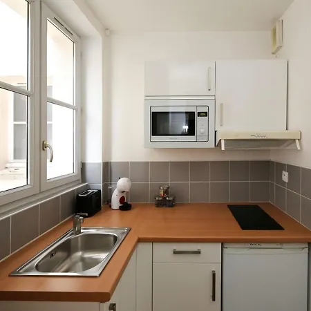 302 - Sejournez Dans Un Studio De Charme A 5 * Paris